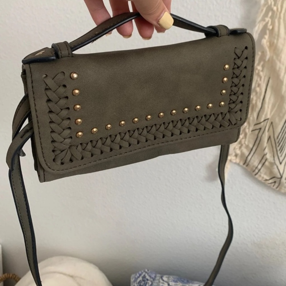 Crossbody bag